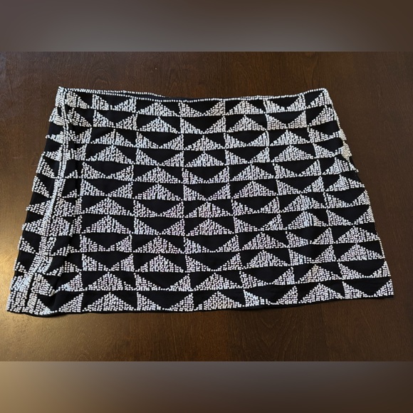 ZARA Blogger Favourite Embellished Beaded Mini Skirt L Lined Hidden Side Zipper - Picture 7 of 16